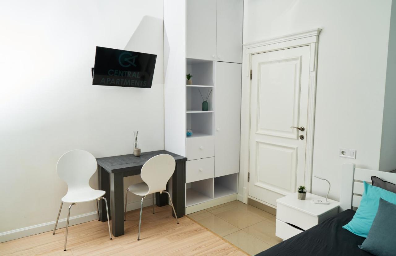 Сentral Apartments Kharkiv Exterior photo