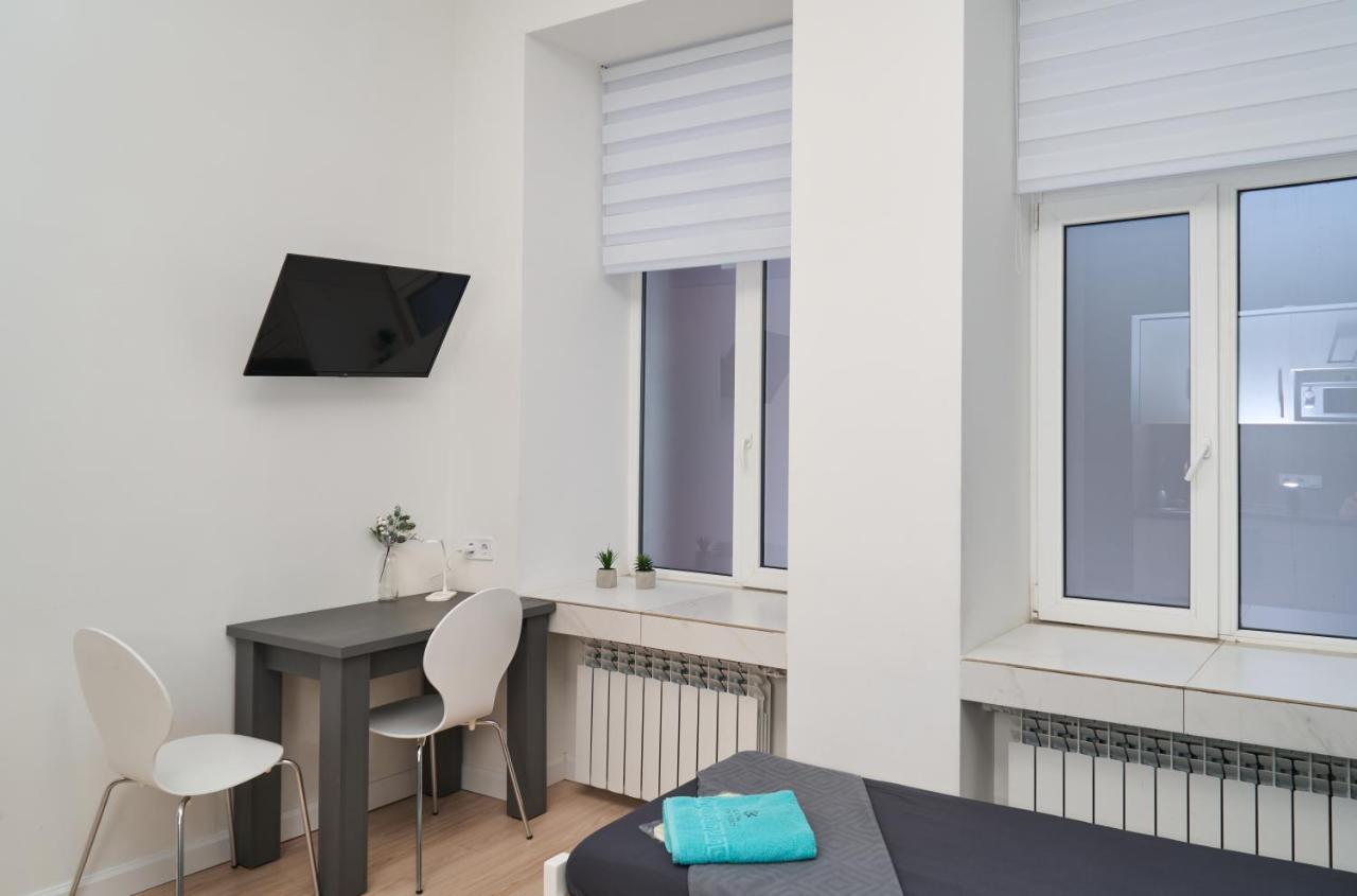 Сentral Apartments Kharkiv Exterior photo